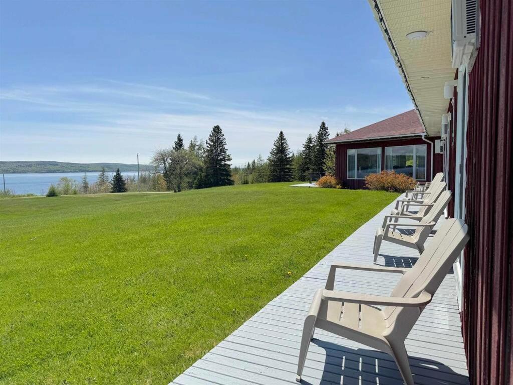 Baddeck Inn Екстериор снимка